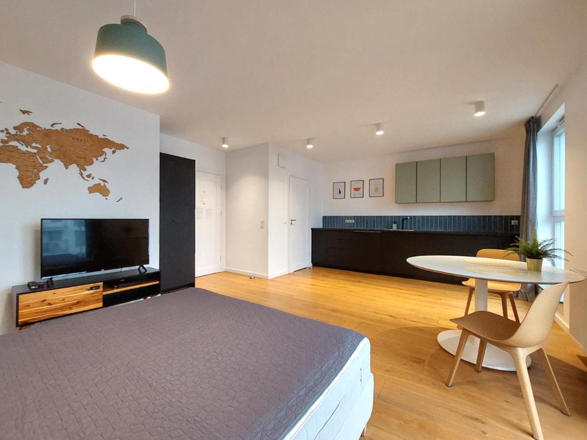 Dom & House - Apartments Angielska Grobla グダニスク エクステリア 写真