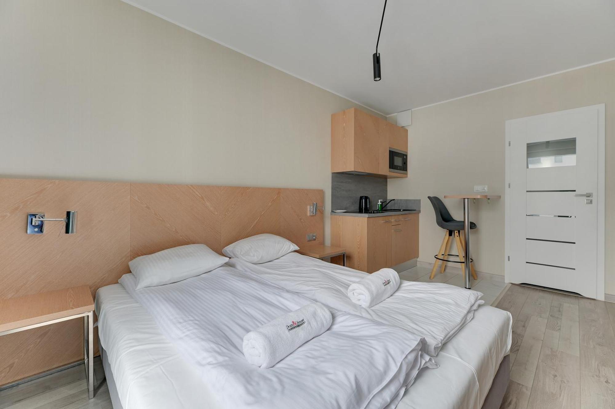 Dom & House - Apartments Angielska Grobla グダニスク エクステリア 写真